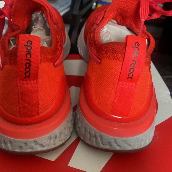 Nike Epic React Sneaker - Picture 4 of 4